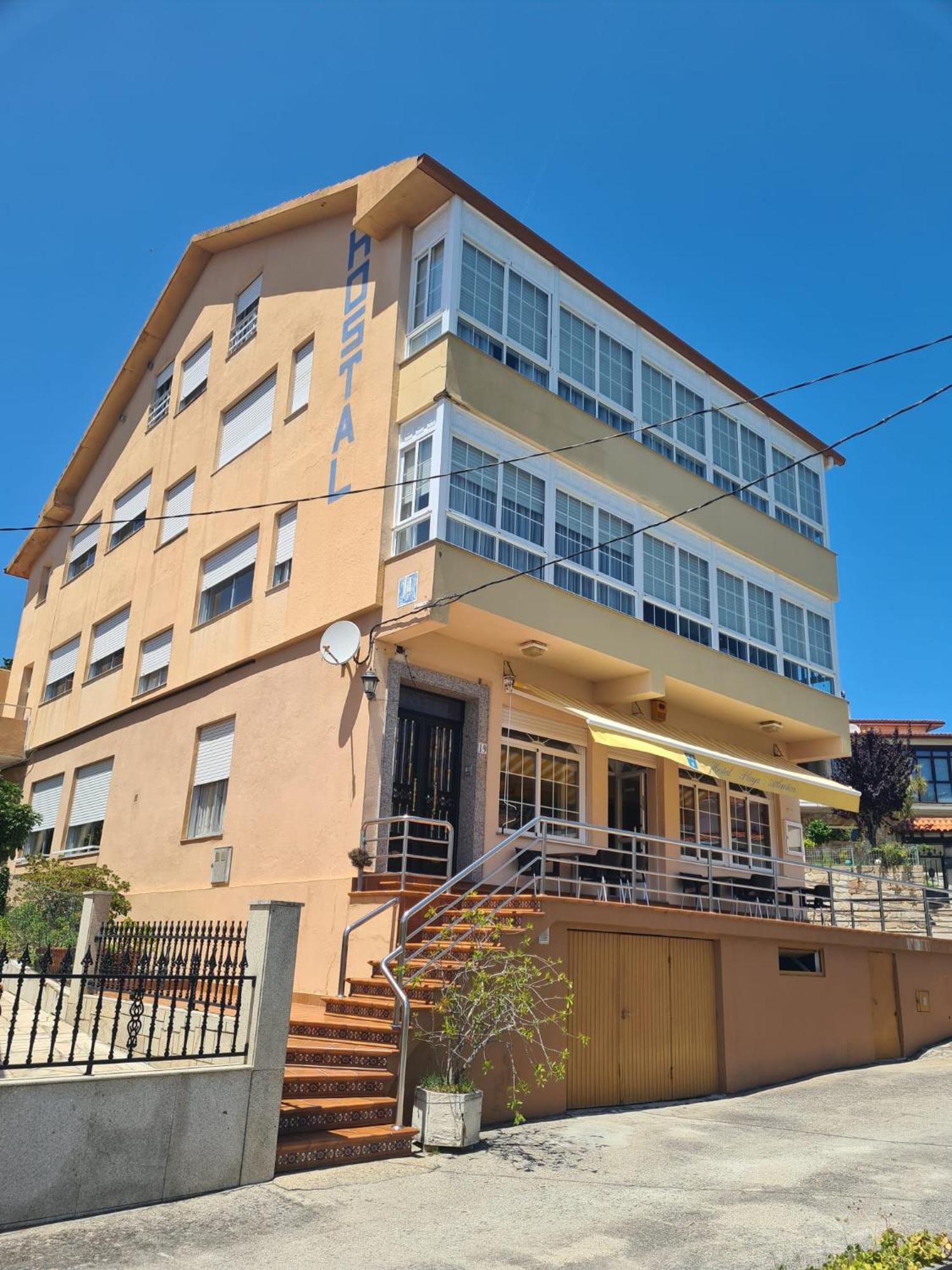 Hotel Hostal Playa Atlantica Louro Exterior foto